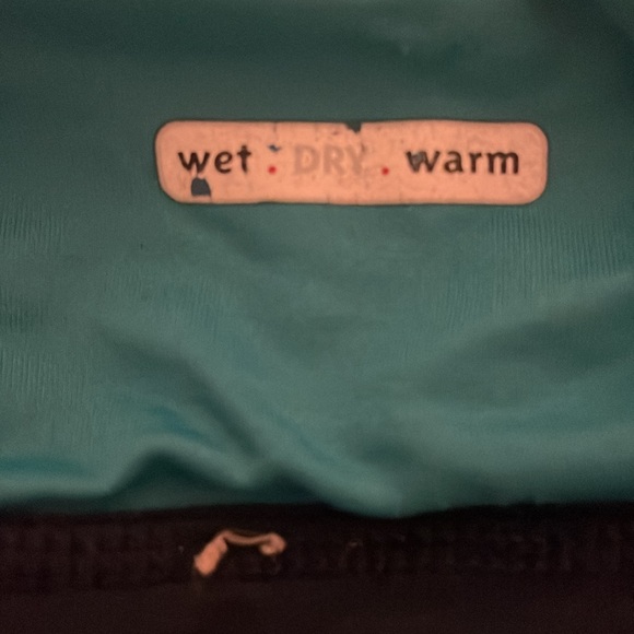 Blue workout shorts - Picture 3 of 5